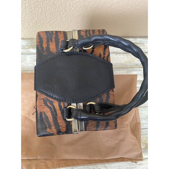 Patricia Nash Avadi Box Bag Satchel Tiger Print Leather Crossbody Top Handle - Picture 5 of 13